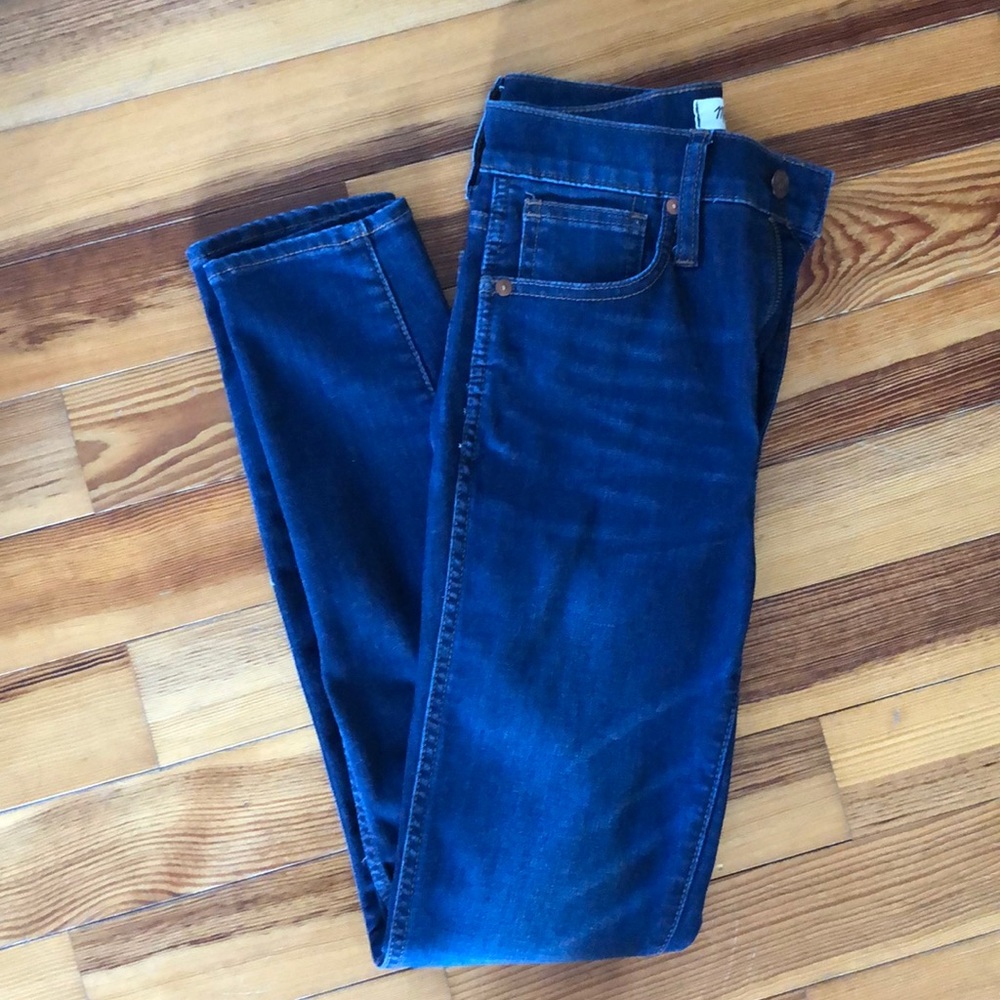 Madewell 10 inch high rise skinny. 24.